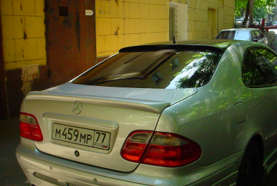 Mercedes E-Class W208 накладка LORINSER на заднее стекло